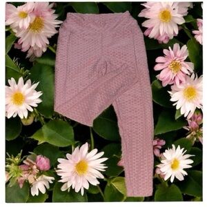 Chic Pink Honeycomb Leggings